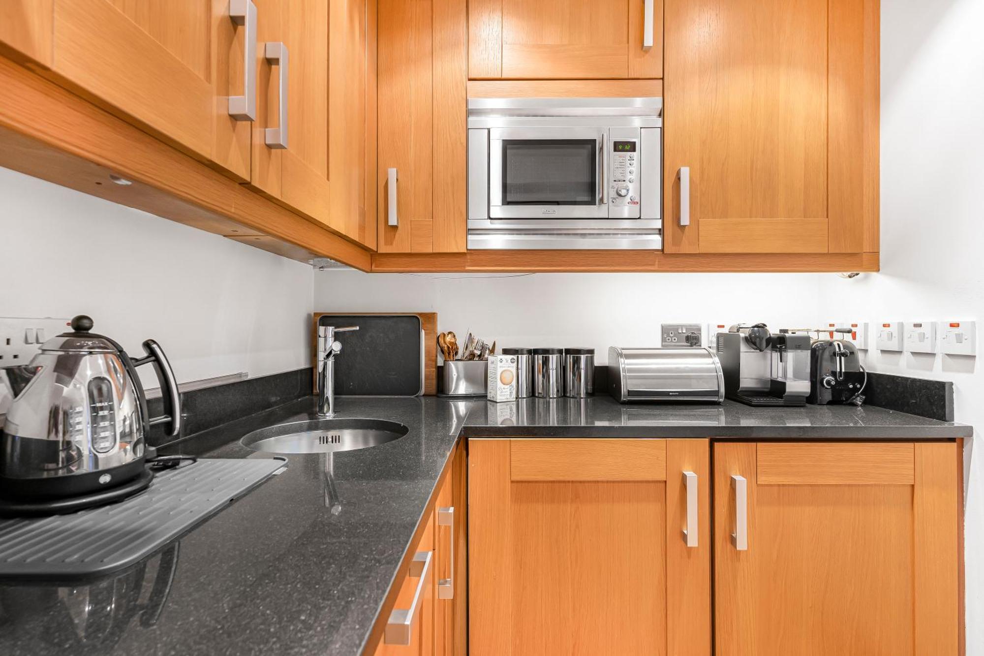 Elegant 1 Bedroom Flat Near Harrods London Eksteriør billede