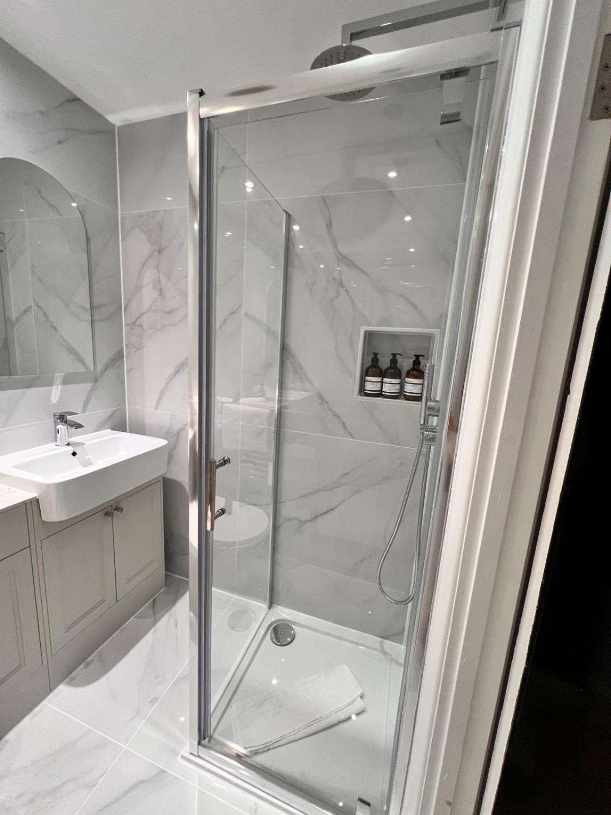 Elegant 1 Bedroom Flat Near Harrods London Eksteriør billede